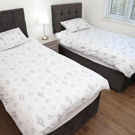 Cosy 3-Bed Bungalow Nec Airport Close To Amenities Birmingham Exteriör bild